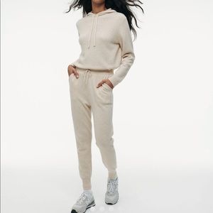 Naadam The Essential Cashmere Sweatpants Joggers  size S, color: Oatmeal